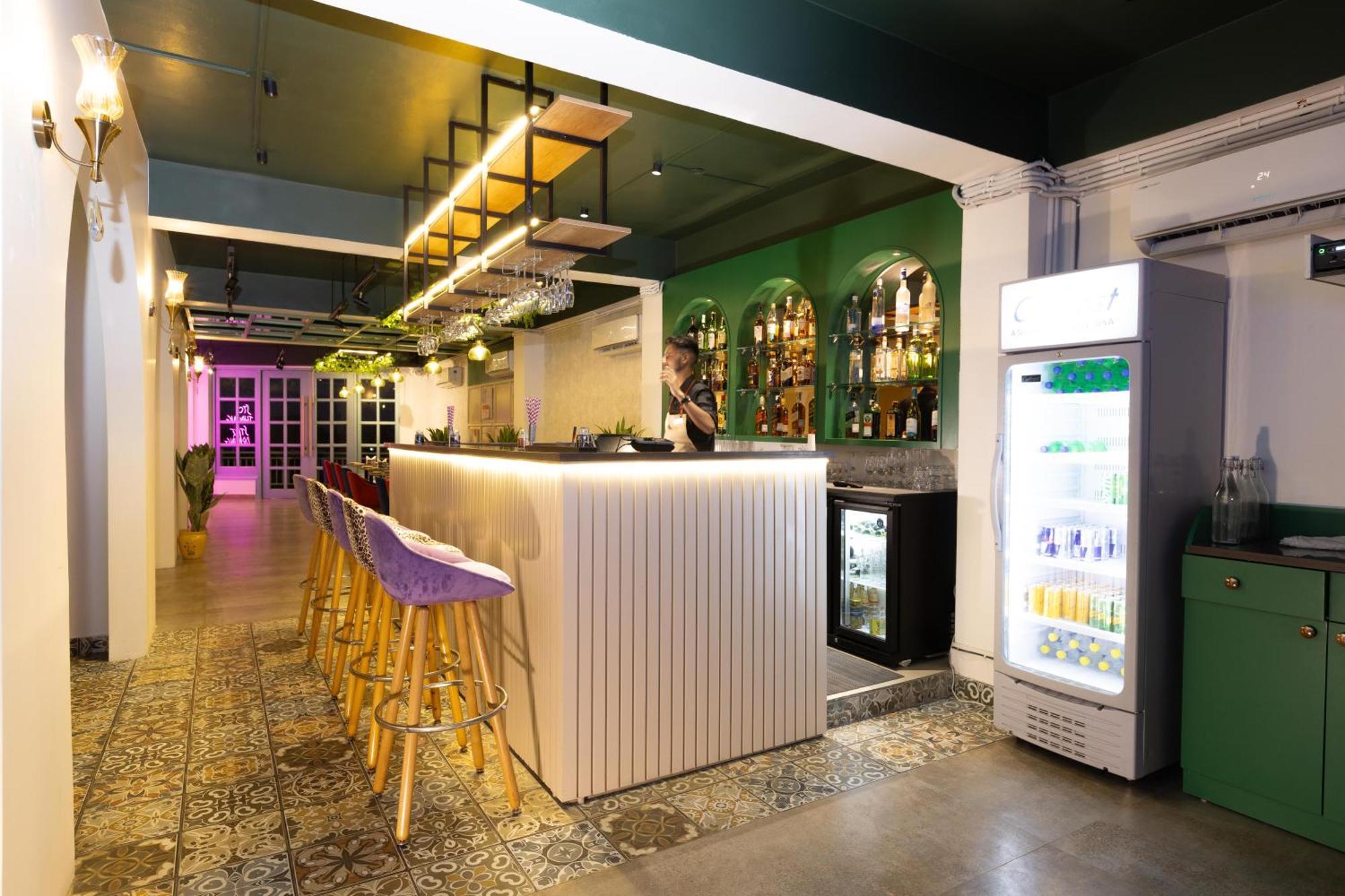Hotel Js Souvenir Dehradun Ngoại thất bức ảnh